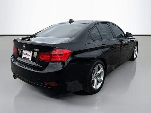 2015 BMW 328 i
