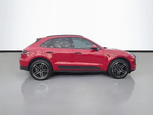 2019 Porsche Macan Base