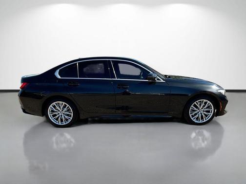 2024 BMW 330 i