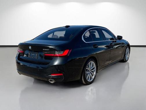 2024 BMW 330 i