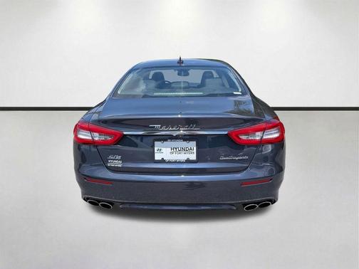 Blue Passione Metallic 2020 Maserati Quattroporte S Q4 GranLusso