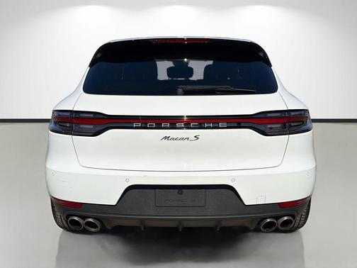 White 2020 Porsche Macan S