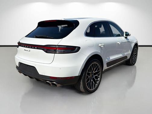 White 2020 Porsche Macan S