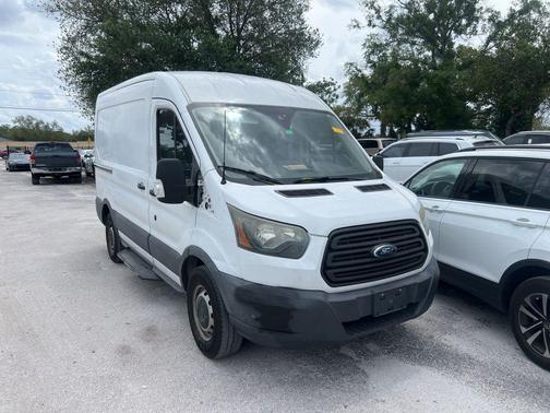 2016 Ford Transit-250 130 WB Medium Roof Cargo