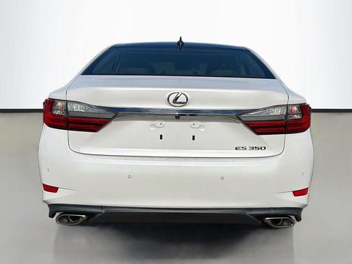 2017 Lexus ES 350 Base