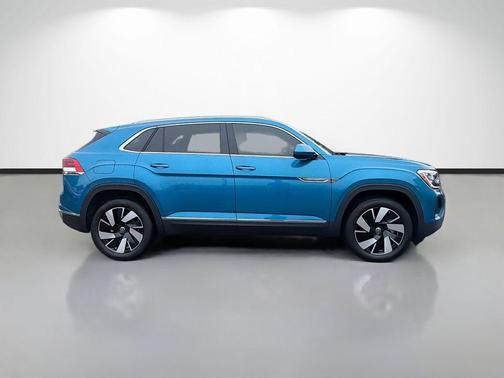 2024 Volkswagen Atlas Cross Sport 2.0T SEL
