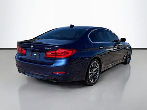 2017 BMW 530 i