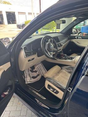 2021 BMW X7 xDrive40i