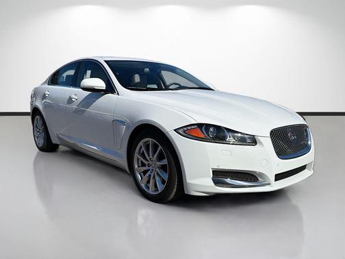 2015 Jaguar XF 2.0T Premium