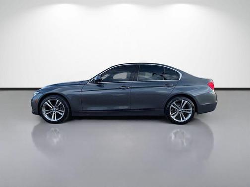 2018 BMW 330 i xDrive