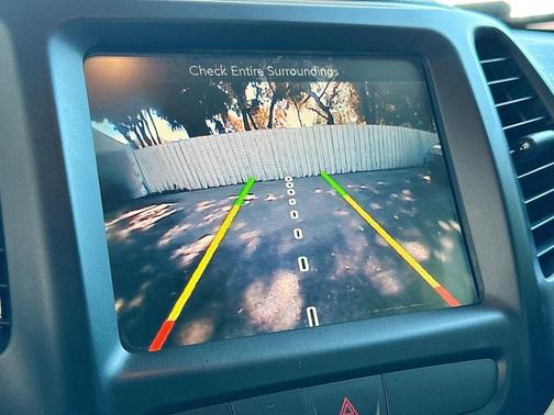 Brilliant Black Crystal Pearlcoat 2016 Jeep Cherokee Latitude