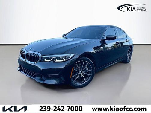 2022 BMW 330 i