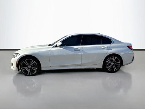 2021 BMW 330 i