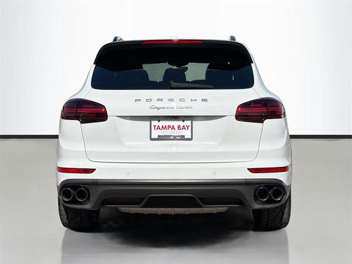 2018 Porsche Cayenne Turbo