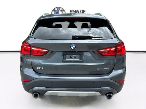 Mineral Gray Metallic 2022 BMW X1 sDrive28i