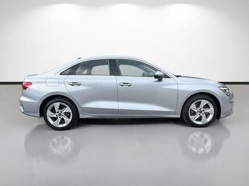 Florett Silver Metallic 2024 Audi A3 40 Premium