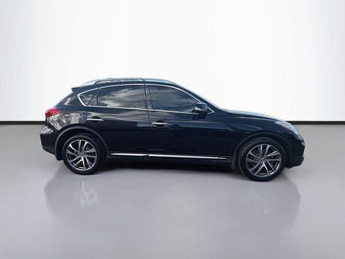 2017 INFINITI QX50 Base