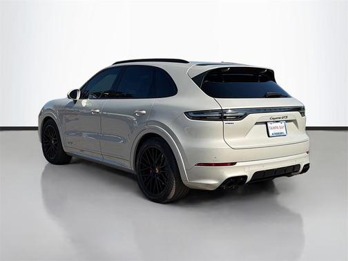 2023 Porsche Cayenne GTS
