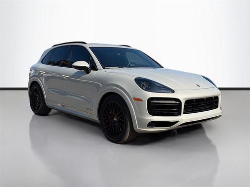 2023 Porsche Cayenne GTS