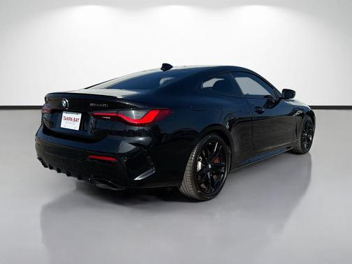 Black Sapphire Metallic 2021 BMW M440 i xDrive