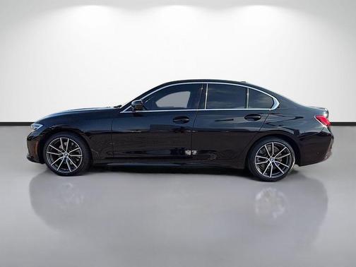 2021 BMW 330 i