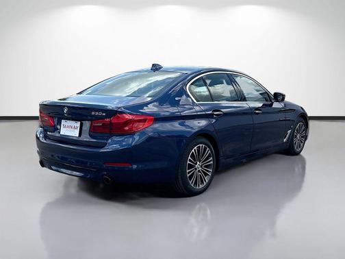 Mediterranean Blue Metallic 2018 BMW 530e iPerformance