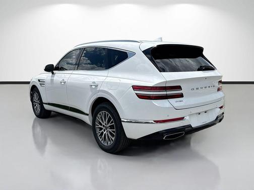 Uyuni White 2021 Genesis GV80 2.5T