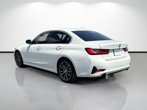Alpine White 2019 BMW 330 i
