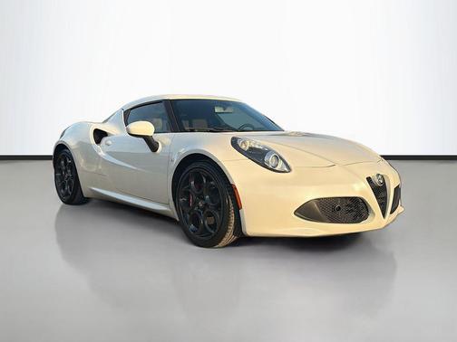 2016 Alfa Romeo 4C Base