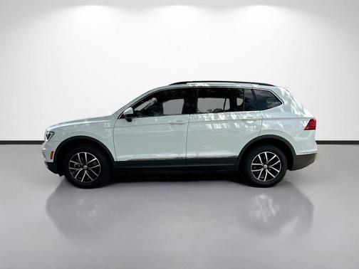 Pure White 2021 Volkswagen Tiguan 2.0T SE