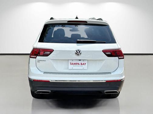 Pure White 2021 Volkswagen Tiguan 2.0T SE