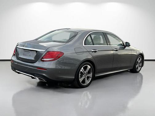 2018 Mercedes-Benz E-Class E 300