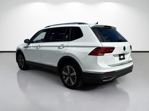 2024 Volkswagen Tiguan 2.0T Wolfsburg Edition