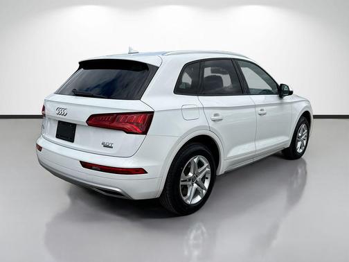 2018 Audi Q5 2.0T Tech Premium