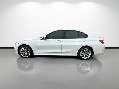 Mineral White Metallic 2023 BMW 330 i