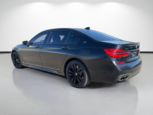 2018 BMW M760 i xDrive