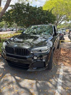 Black Sapphire Metallic 2018 BMW X5 xDrive50i