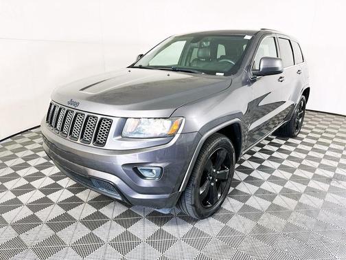 Granite Crystal Clearcoat Metallic 2015 Jeep Grand Cherokee Altitude