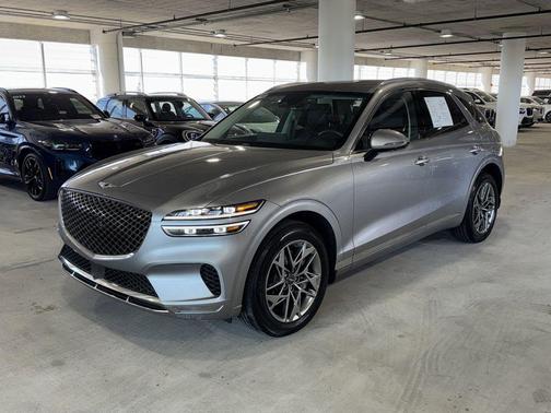 2023 Genesis GV70 2.5T