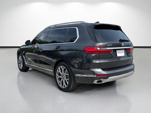 Dark Graphite Metallic 2020 BMW X7 xDrive40i