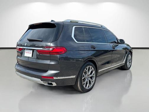 Dark Graphite Metallic 2020 BMW X7 xDrive40i