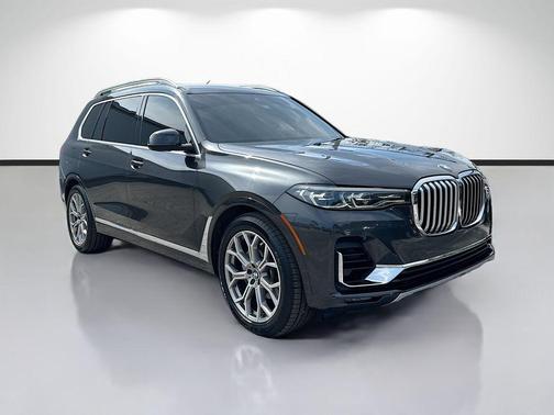 Dark Graphite Metallic 2020 BMW X7 xDrive40i