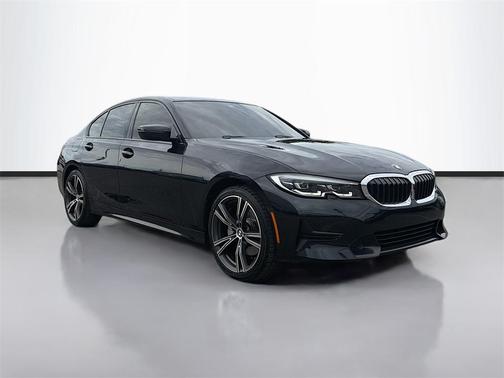 2022 BMW 330 i