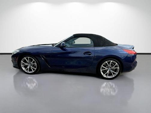 Mediterranean Blue Metallic 2019 BMW Z4 sDrive30i