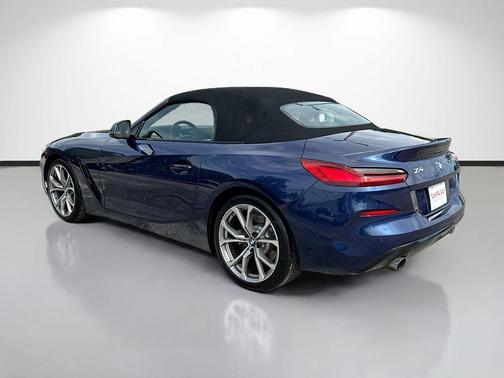Mediterranean Blue Metallic 2019 BMW Z4 sDrive30i