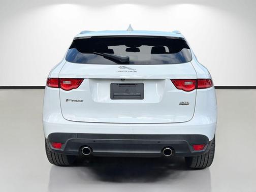 2018 Jaguar F-PACE 30t Portfolio