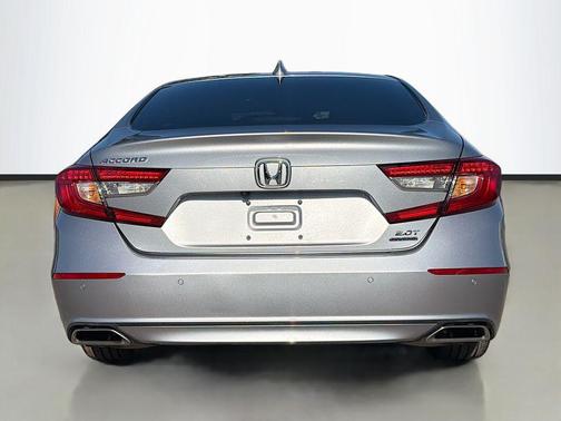 2019 Honda Accord Touring 2.0T