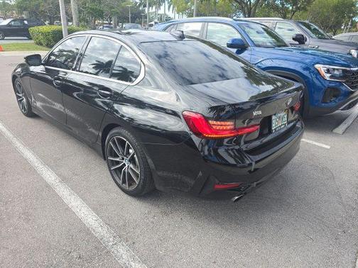 2020 BMW 330 i