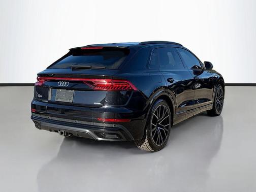 2020 Audi Q8 55 Prestige