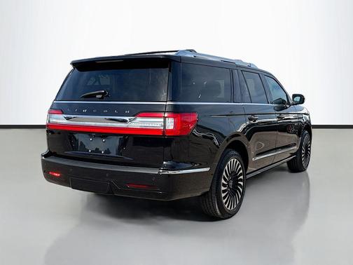 2021 Lincoln Navigator L Black Label